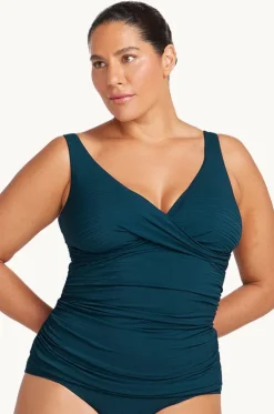 Aria Delacroix Tankini Separate