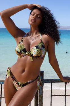 Bahama Shores E Cup Halter