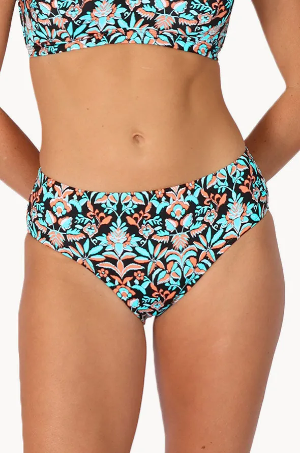 Free Spirit Mid Pant