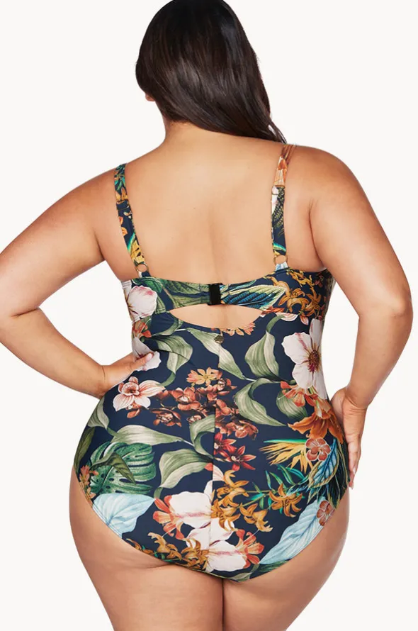 Into The Saltu Cezanne D/DD Cup One Piece
