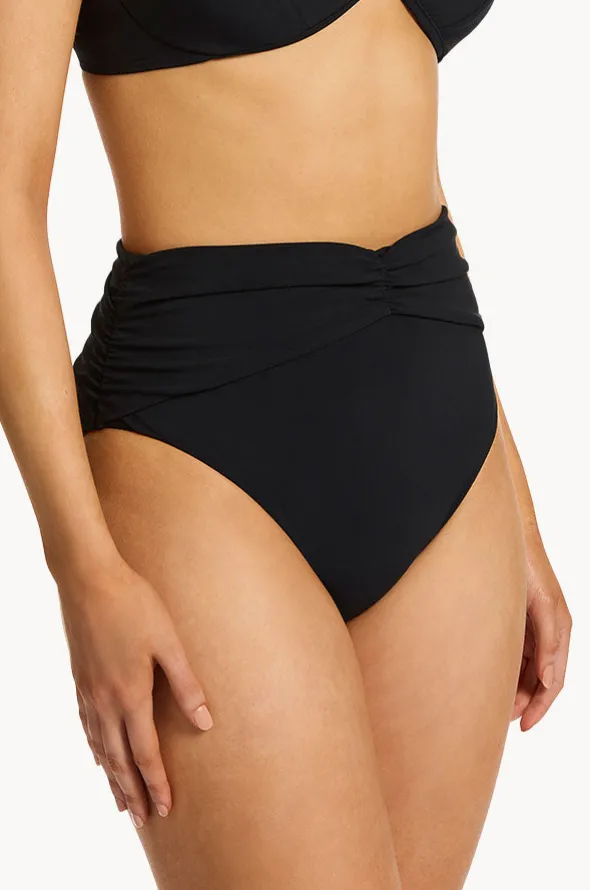 Jetset High Waist Ruched Pant
