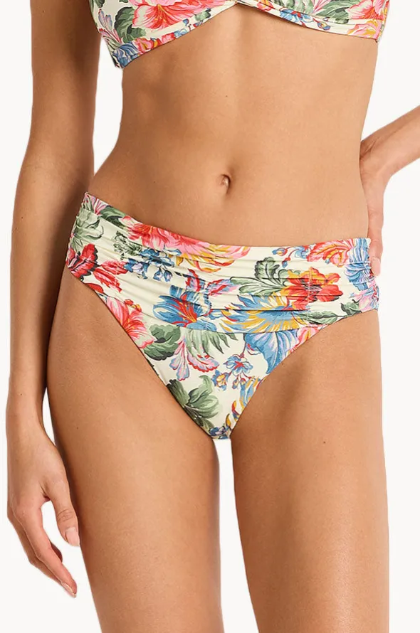Marisol Mid Rise Ruched Pant