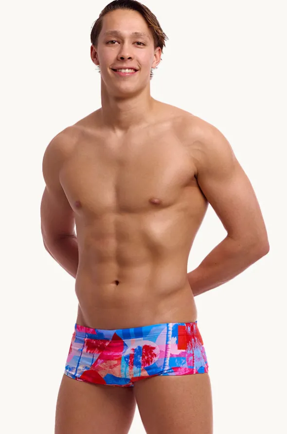 Mens Miss Adventure Trunk