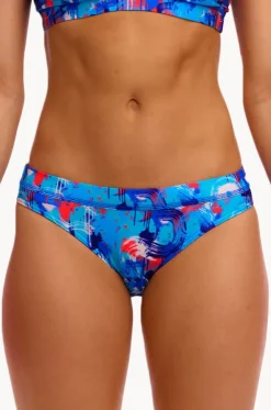 Messy Messy Messy Sports Brief