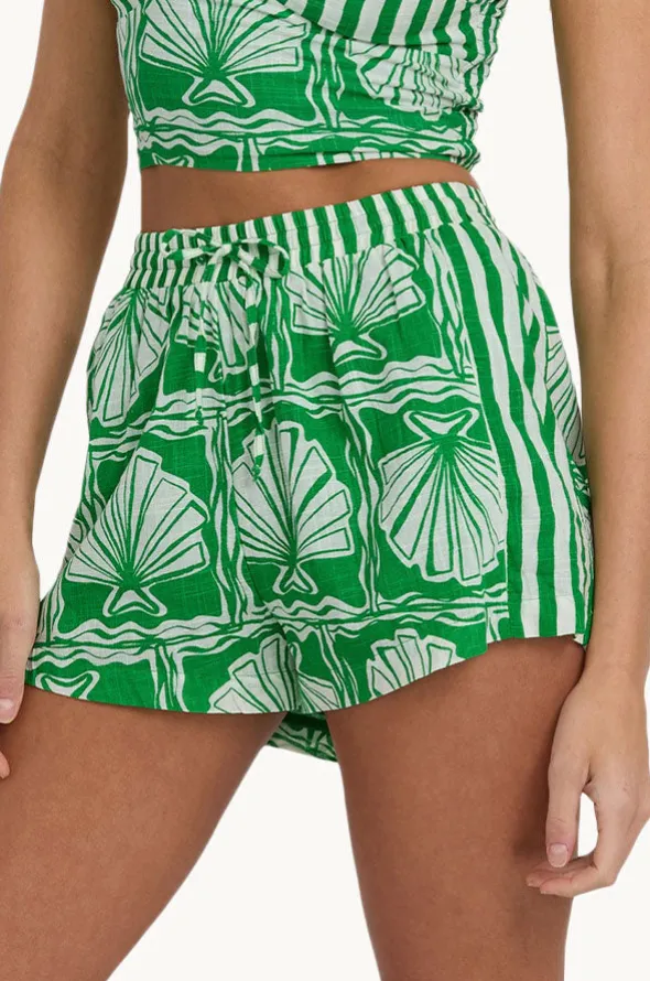 Sea Shell Short