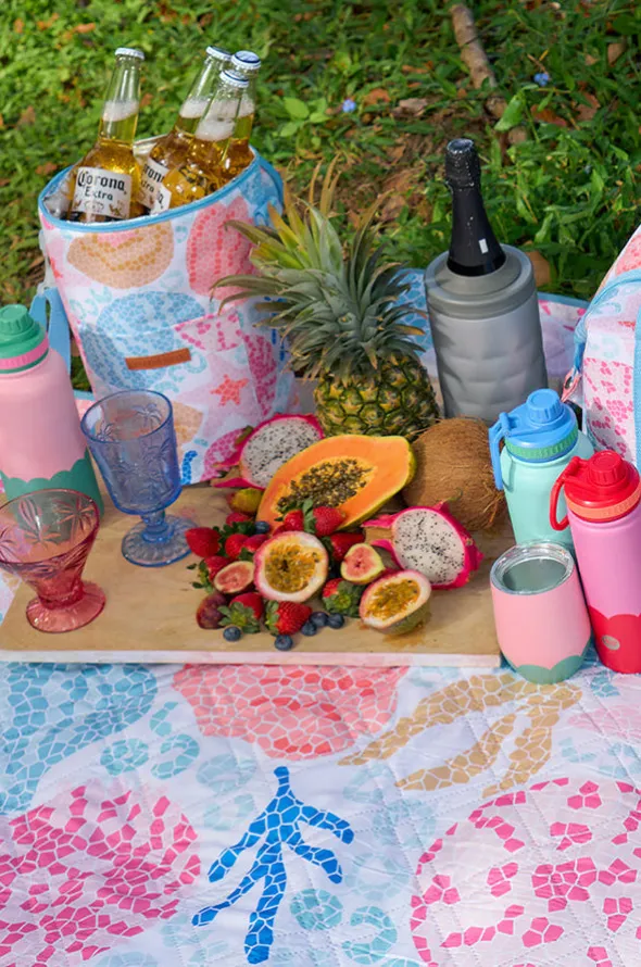 Shelly Beach Barrel Cooler Bag