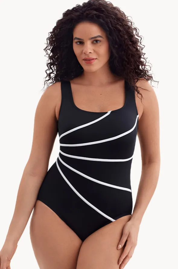 Solidtude Modern Leg Fan Tank One Piece