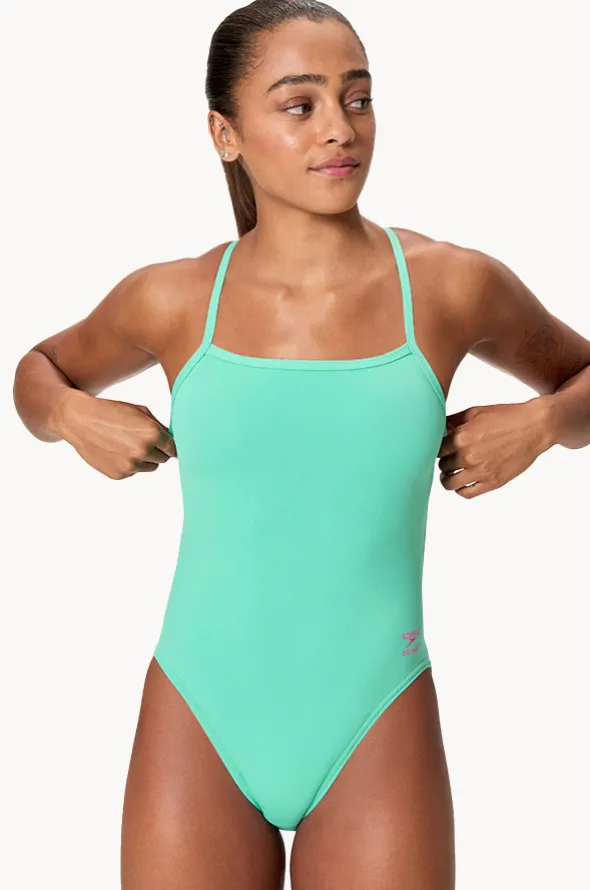 Solid V-back 2.0 One Piece