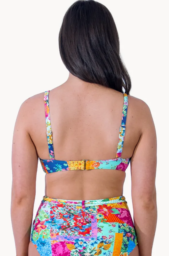 Stevie Multi Fit Twist Crop